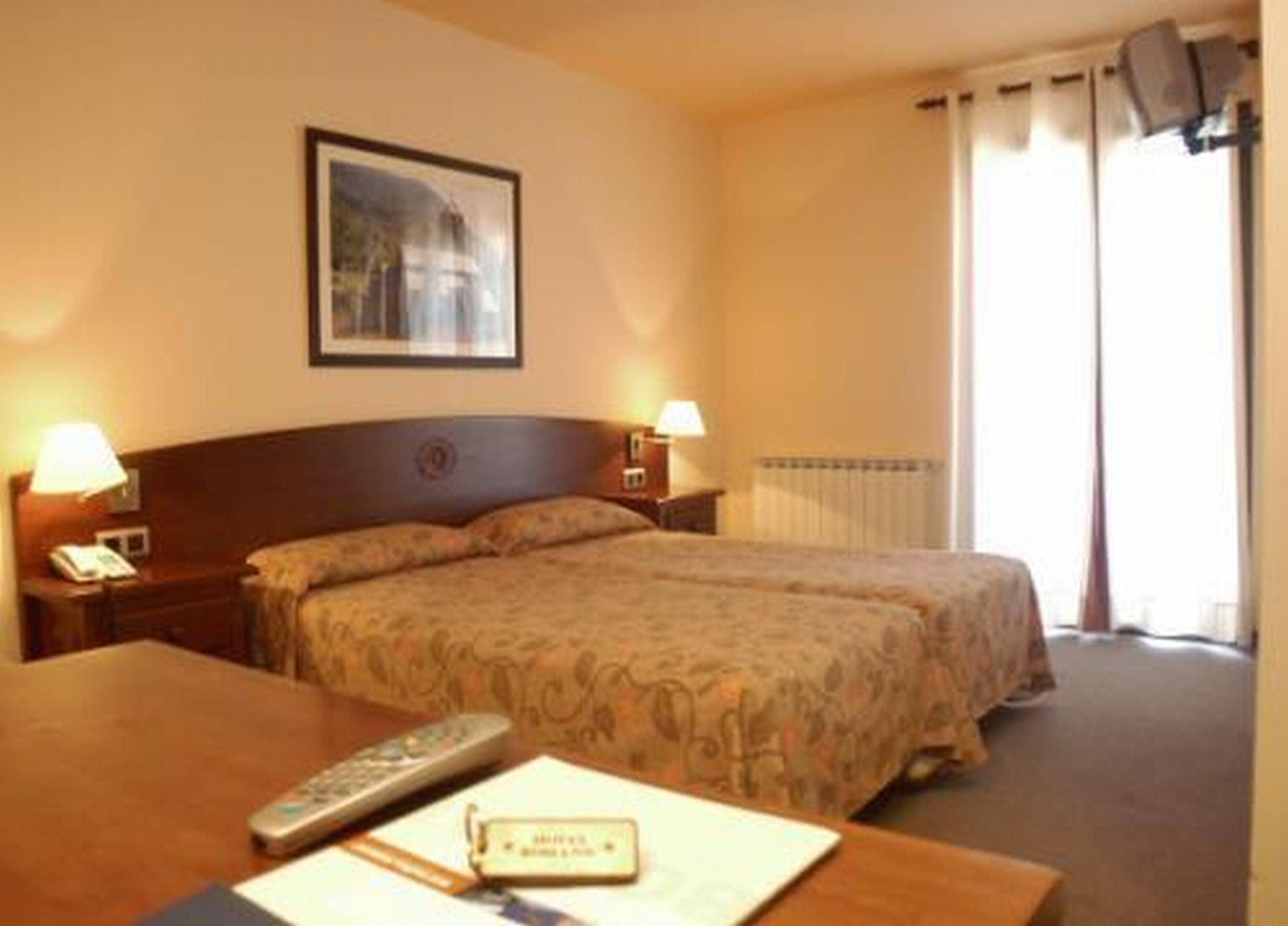 Hotel Romanic Estación Dış mekan fotoğraf