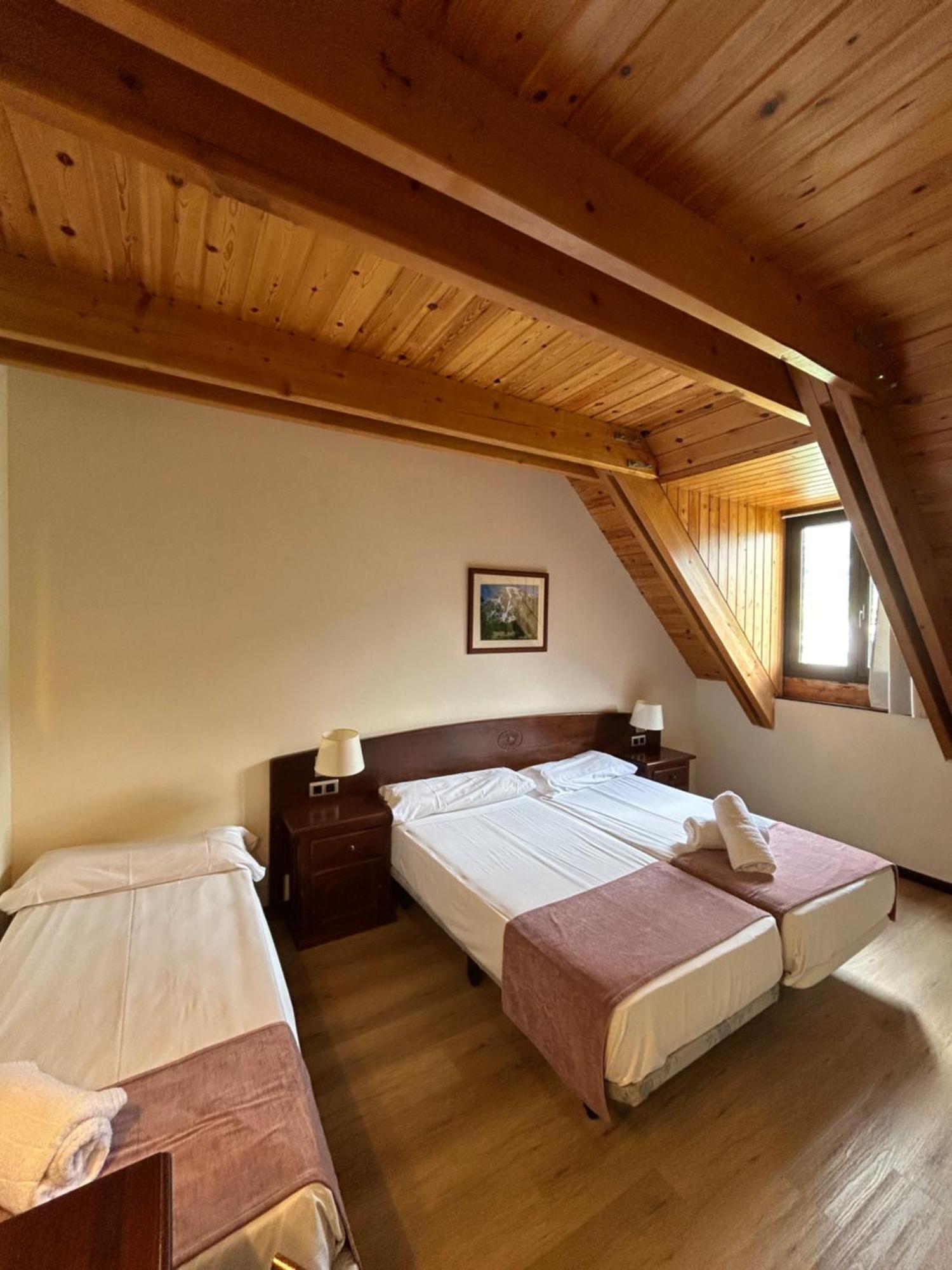 Hotel Romanic Estación Dış mekan fotoğraf
