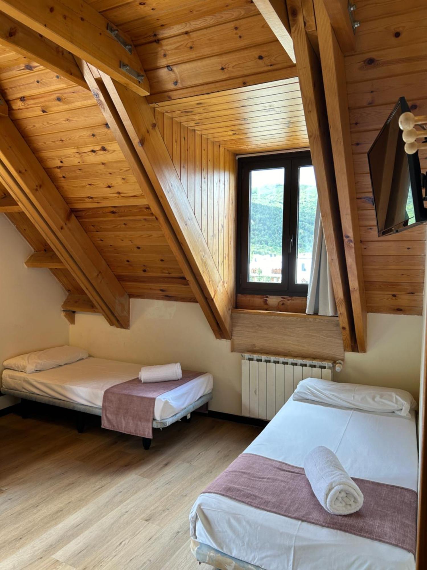 Hotel Romanic Estación Dış mekan fotoğraf