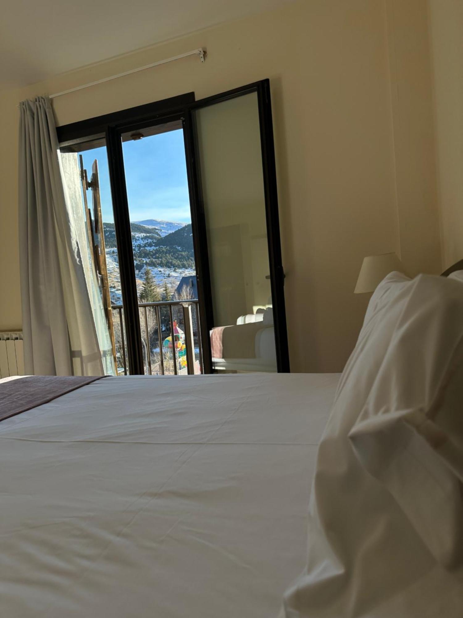 Hotel Romanic Estación Dış mekan fotoğraf